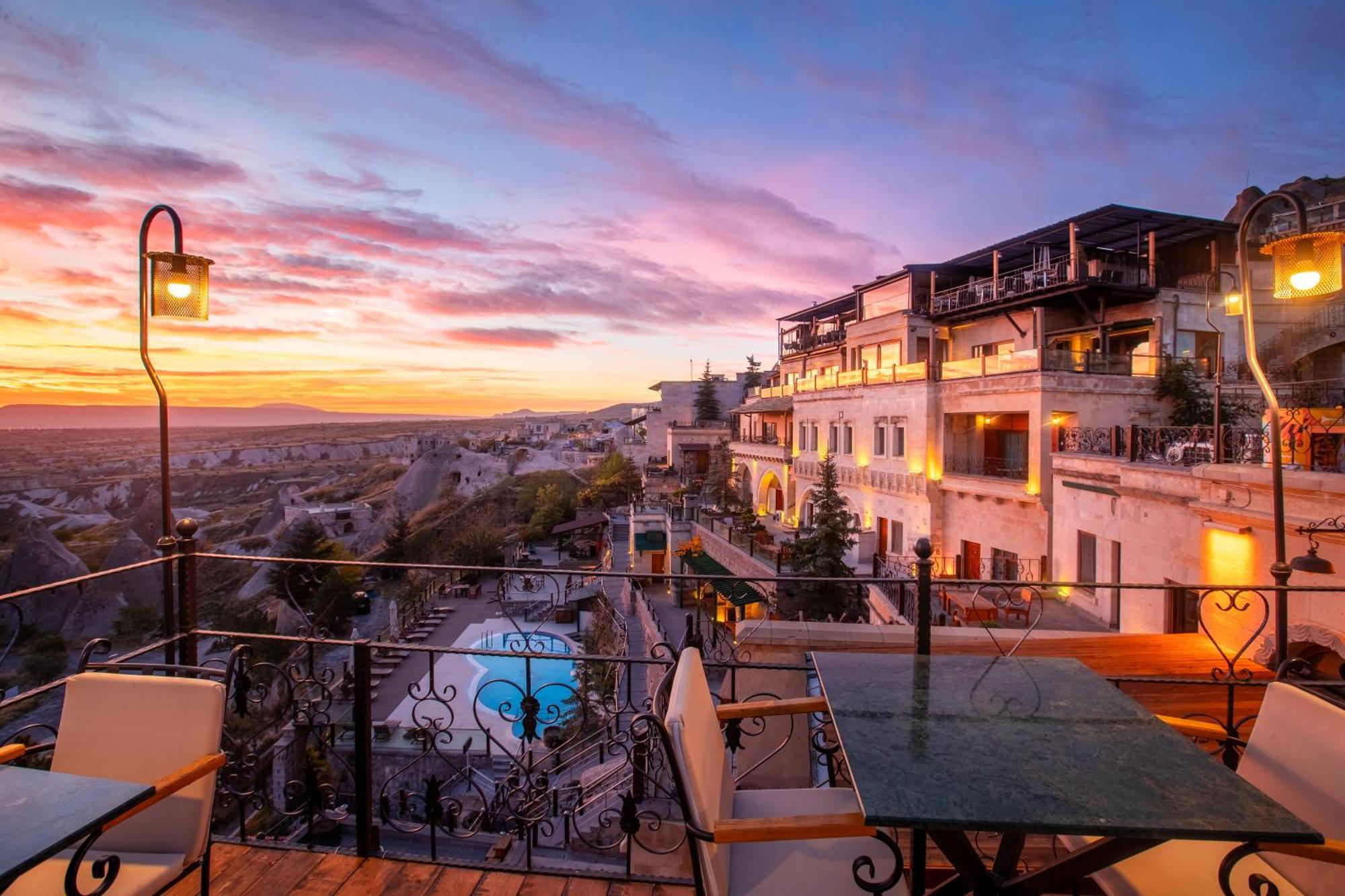 Готель Simera In Cappadocia - Special Class - Best View Rooftop Учгісар Екстер'єр фото