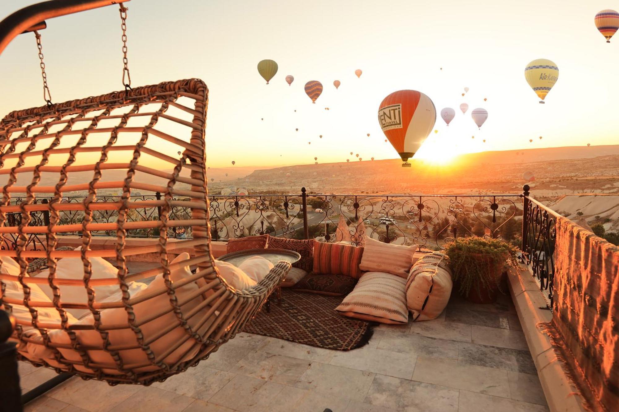 Готель Simera In Cappadocia - Special Class - Best View Rooftop Учгісар Екстер'єр фото